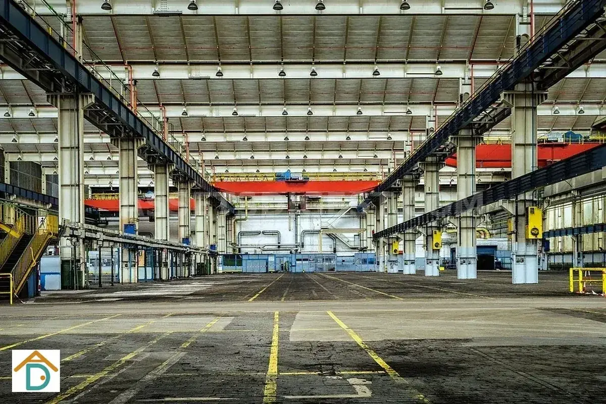 Industrial buildings illustrating flatted factory and ramp-up factory forms